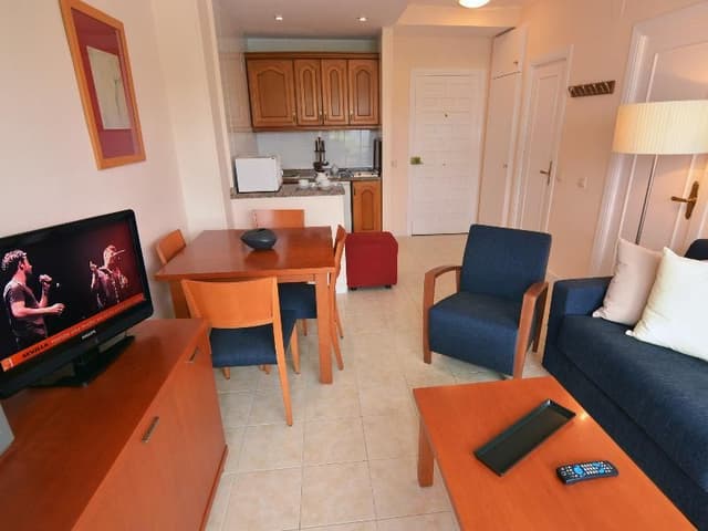 APARTMENT CAPACITY 3 ONE BEDROOM