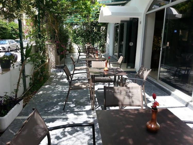 Karis Hotel0