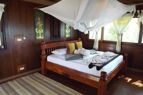 Deluxe Double Room with Air Conditioning