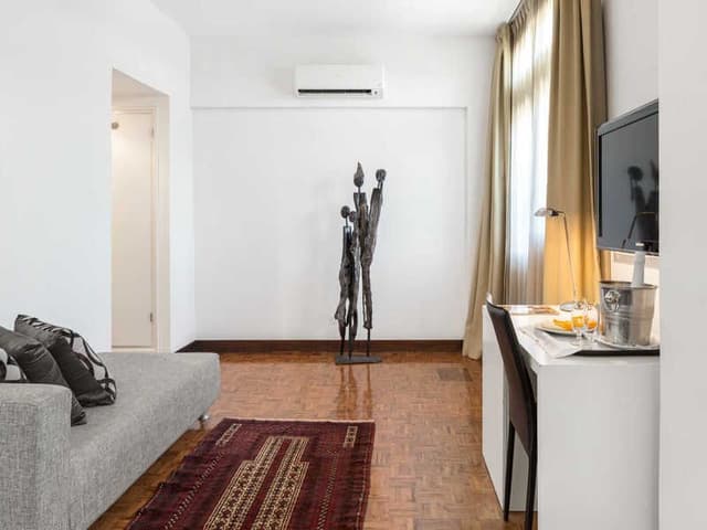 JUNIOR SUITE CAPACITY 1