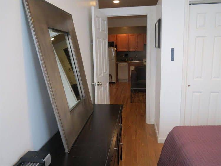 Uptown Deluxe Apartments Uptown Deluxe Apartments
