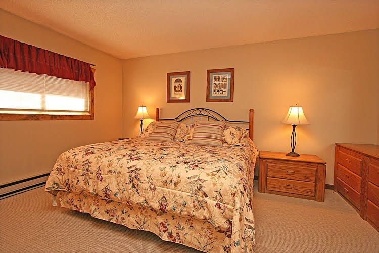 Sawmill Creek Condominiums by Great Western Lodging2