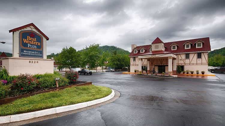 Best Western Plus Riverpark Inn - Helen