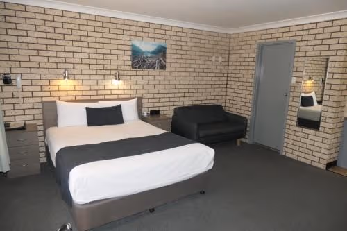 Executive Queen Room
