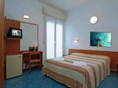 Hotel Corona1