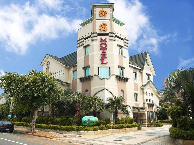 รอยัลกรุ๊ปโมเต็ลเชนกัวบร้านช์ (Royal Group Motel Chien Kuo Branch)3