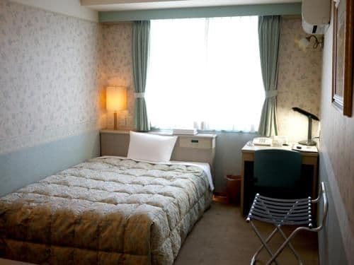 Single Room - Non-Smoking