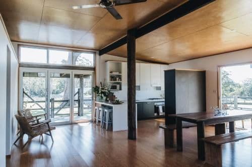 Worrowing Two-Bedroom Stables House
