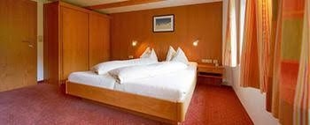 Hotel Adler0