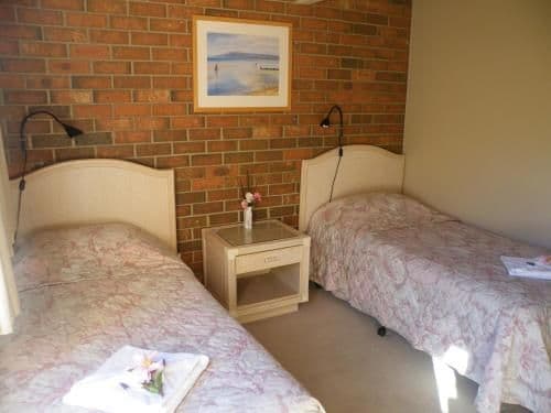 Executive Three-Bedroom Apartment - 24