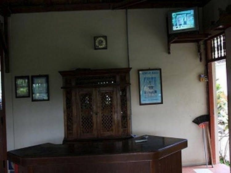 วาฮ์ยู ดาน่า (Wahyu Dana)2