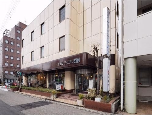 Hotel Terminal Inn0