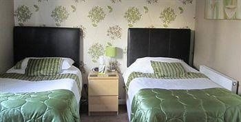 Water's Edge B&B0