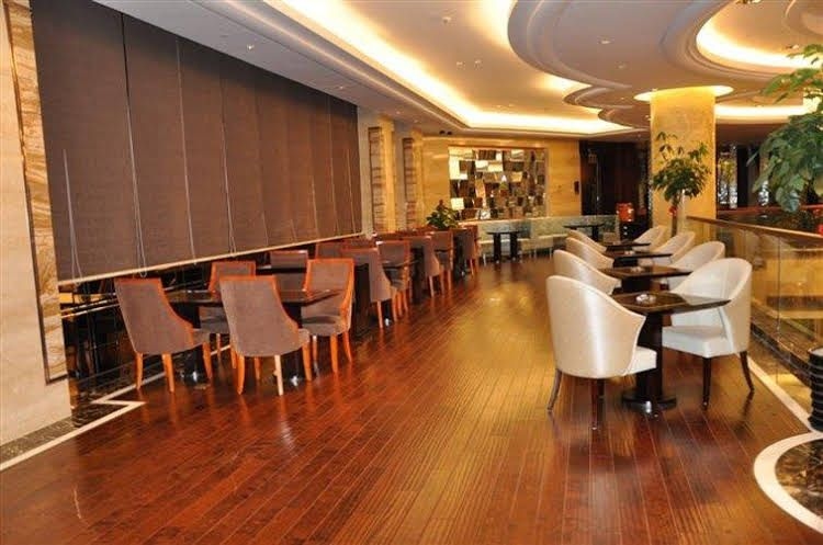 Senqin International Hotel0