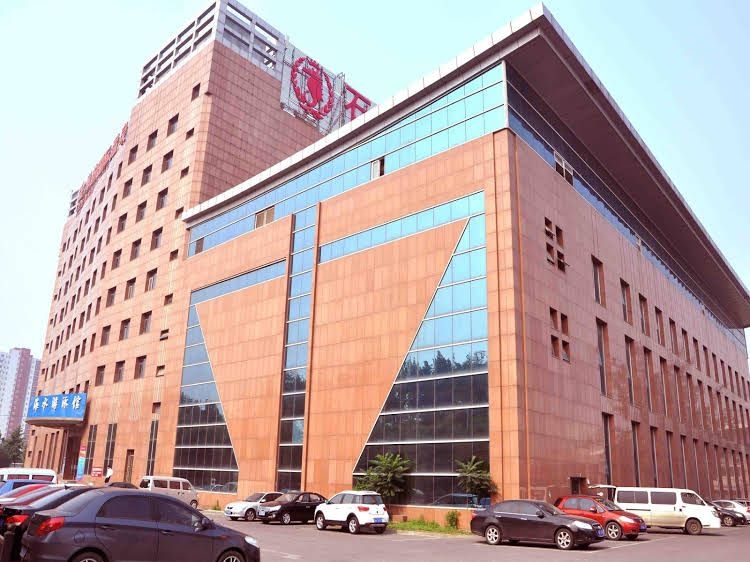 HNA Grand Hotel Shijingshan Beijing1