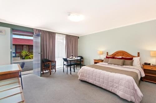 Queen Room