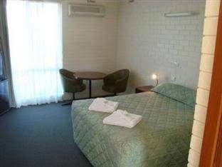 Amaroo Motel0