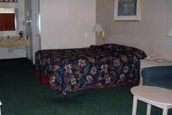 Western Inn Lakewood2
