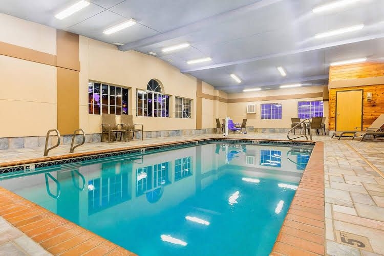 AmericInn Hotel & Suites Des Moines Airport0