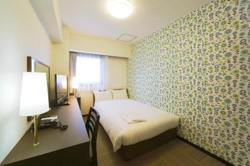 Small Double Room - Non-Smoking
