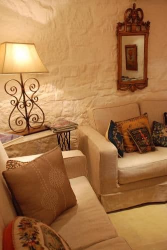 Library King Suite