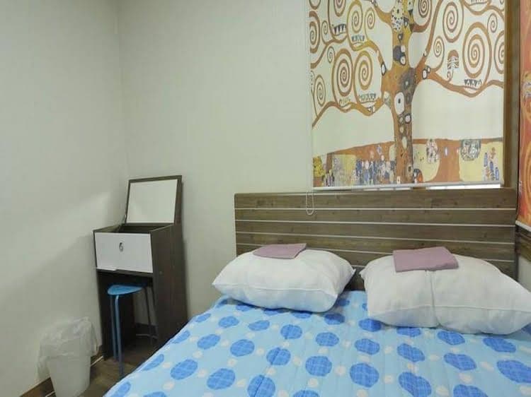 Oasis Guesthouse Oasis Guesthouse