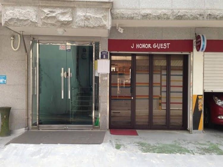 J-Honor Guesthouse0