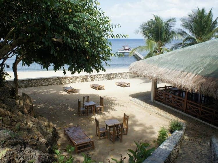 By the Sea Resort3
