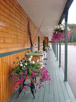 Mountain Ridge Motel & RV Park Mountain Ridge Motel & RV Park