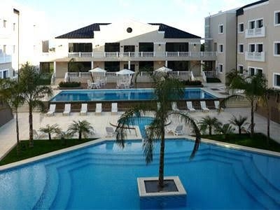 Howard Johnson Hotel & Casino2