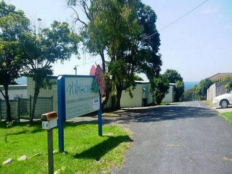 Hibiscus Heights2