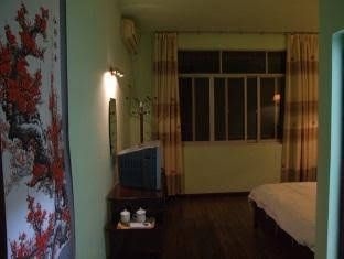 Yangshuo Moon Resort Hotel3