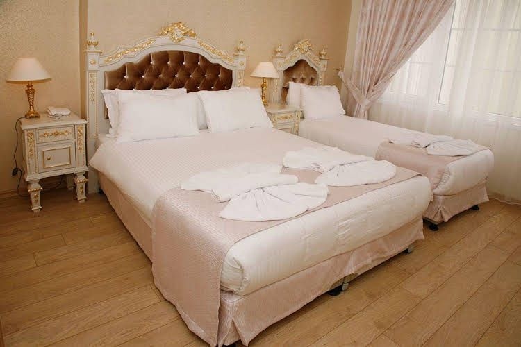 Karakoy Port Hotel0