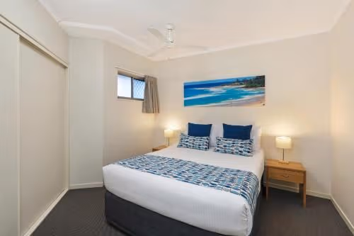 One-Bedroom Apartment with Balcony