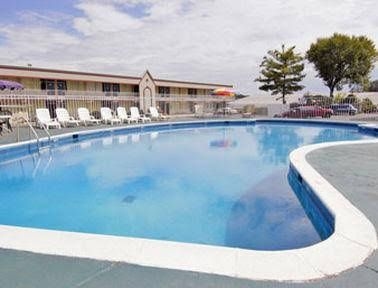 Travel Inn - Lynchburg0