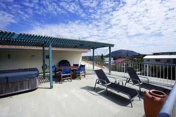 Surf Club Apartments Surf Club Apartments