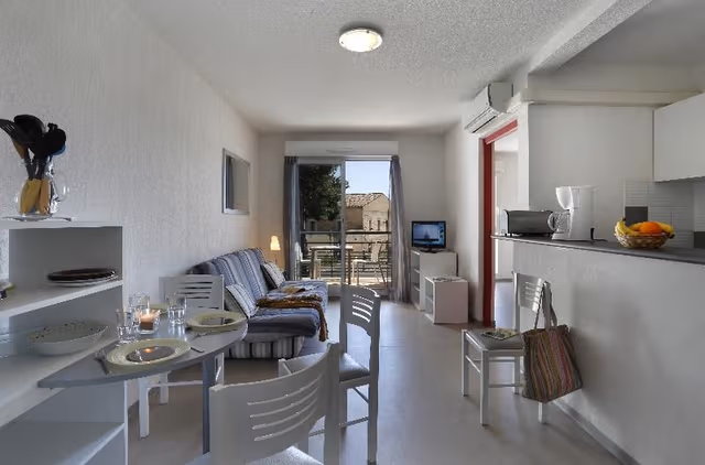 APARTMENT CAPACITY 4 ONE BEDROOM