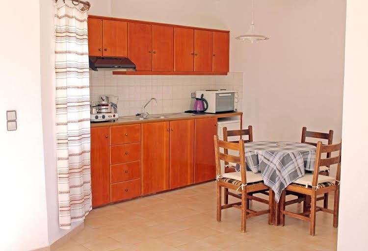 Flamingo Apartments0