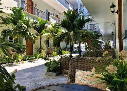 Superior Twin Room with Garden View