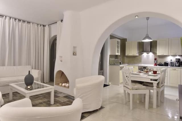 VILLA CAPACITY 4