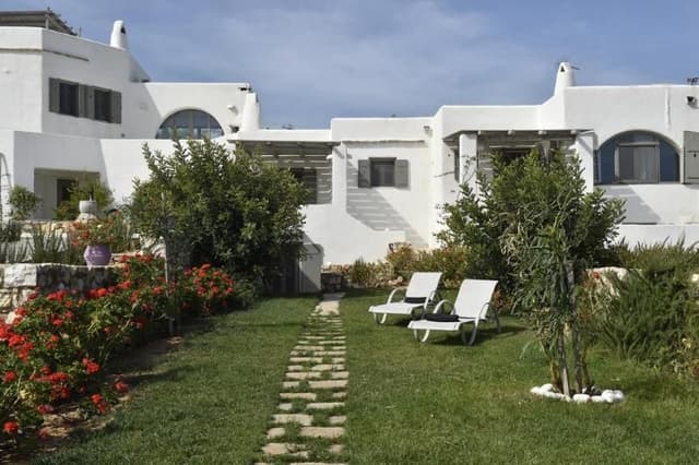 VILLA CAPACITY 4 TWO BEDROOMS