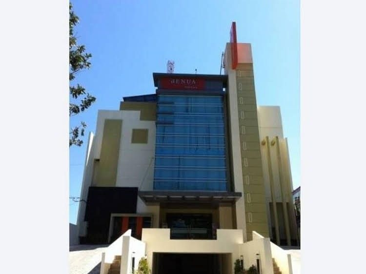 โรงแรมบีนัว (Hotel Benua)0