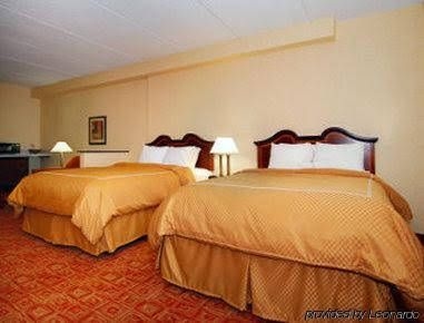 Sky Suites2