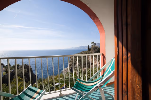 DOUBLE SEA VIEW