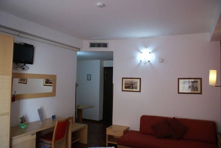 Catania Crossing B&B - Rooms & Comforts3
