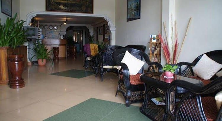 Cozyna Hotel1