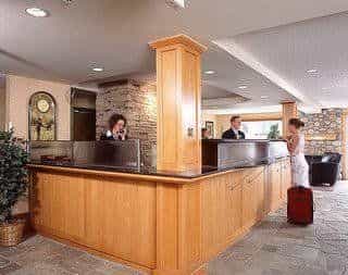 Ramada Canmore Inn and Suites
