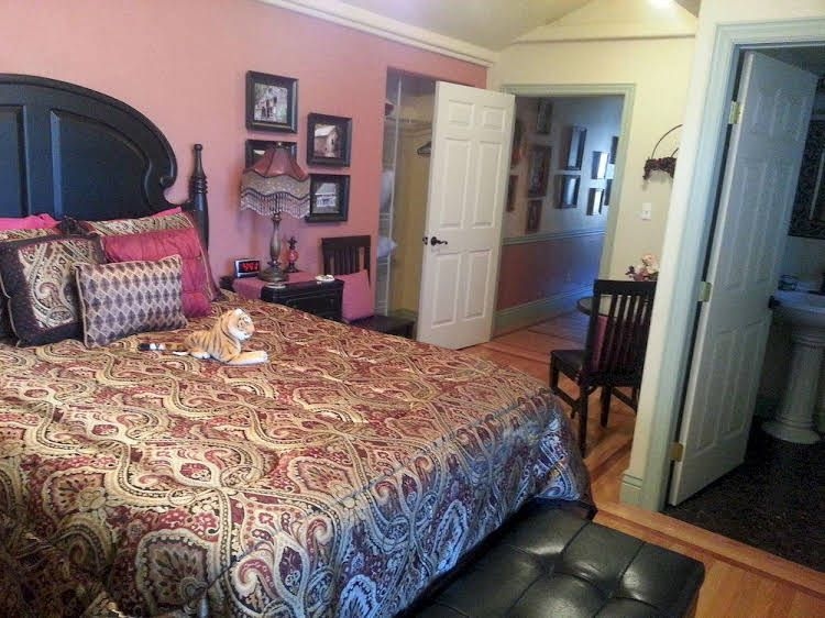 The Bookcliffs Bed & Breakfast1