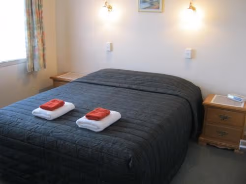 Two-Bedroom Apartment with Bath