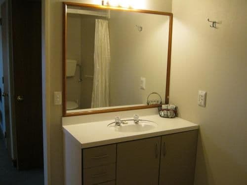 Superior One-Bedroom Apartment